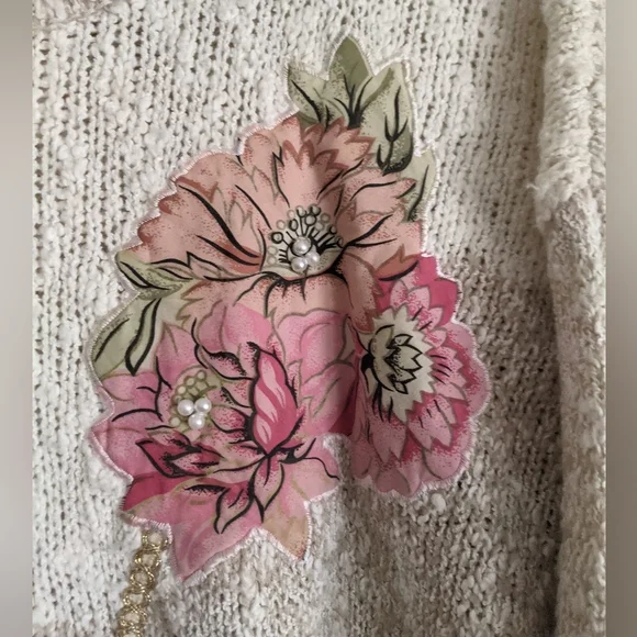Seperate Issue Vintage Knit Sweater with Appliqué – Women's Size 22 - Picture 6 of 8